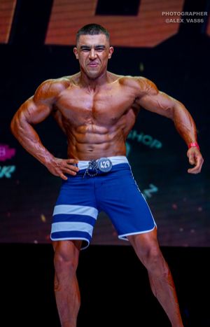 REAL NOVICE MEN‘S PHYSIQUE
